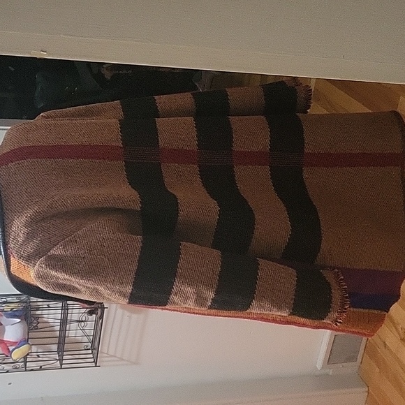 Colorful Warm Sweater - Picture 3 of 5